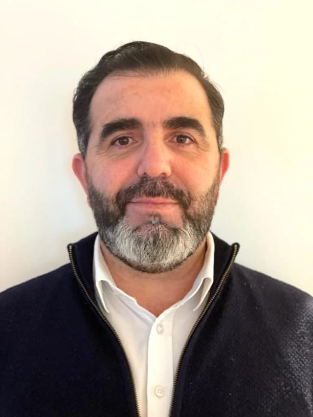 Dr Etrur Albani